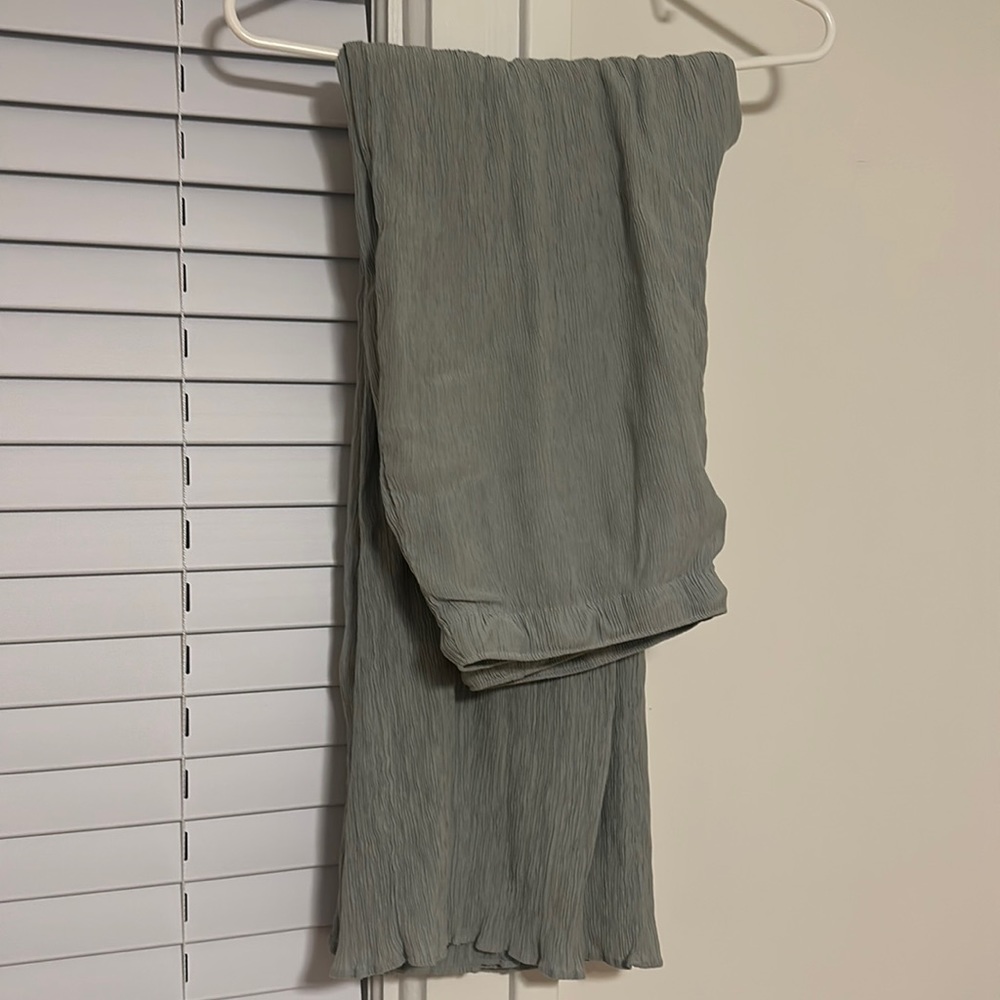 Crinkle Textured Pull-On Wide Leg Pant sage sz large
